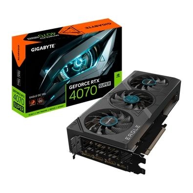 Placa de Vídeo RTX 4070 Super Eagle OC   Sistema de Resfriamento WINDFORCE Possui três ventoinhas de lâmina exclusivas de 80mm, rotação alternada, 4 t