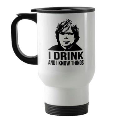 Caneca térmica para carro branca Tyrion Lannister Se você é como o Tyrion, ama levar uma bebia pra cima e para baixo essa caneca é perfeita para você!