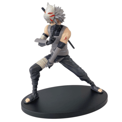 Descrição    da série de anime naruto: shippuden vem uma figura de kakashi hatake! Ele foi recriado com grandes detalhes.    especificações      fabri