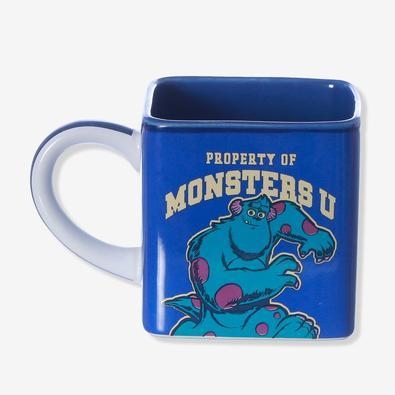 Cansado de assustar criancinhas? Precisando de uma pausa para um cafezinho? A gente te ajuda! Com essa caneca suas aventuras ficam muito mais completa