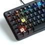 Teclado Gamer Fnatic MiniStreak Silent   O premiado FNATIC miniSTREAK é um teclado de esportes eletrônico RGB totalmente equipado com um cabo destacáv