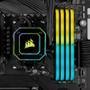 A memória CORSAIR VENGEANCE RGB RS DDR4 aprimora a estética do seu PC com iluminação RGB dinâmica e endereçável individualmente, enquanto oferece exce