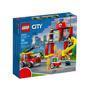 Presenteie seu herói com este conjunto de bombeiros LEGO City Quartel e Caminhão de Bombeiros da Hasbro para maiores de 4 anos – perfeito para o faz d