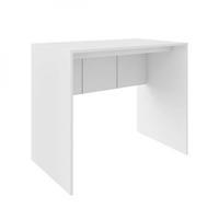 A Mesa para Computador 90cm Branco Fosco Multilaser é a escolha ideal para facilitar sua rotina com praticidade e elegância.    Prática e compacta na 