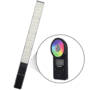 Com um design exclusivo de 58cm, o Bastão LED Yongnuo YN360 III Pro Vídeo Light Wand RGB Bi-Color (3200-5500K) portátil ajudará você a criar uma aparê