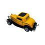 Miniatura Colecionável Ford 3-Window Coupe 1932 Amarelo 1/34 Kinsmart   Em 1932 o velho Henry Ford teve que mudar seu produto, mais uma vez. Mudar, pa