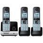 Telefone Sem Fio Panasonic O Telefone Sem Fio Panasonic KX-TG6713LBB com Base e 2 Ramais é um modelo incrível que oferece backup de energia de até 2 h